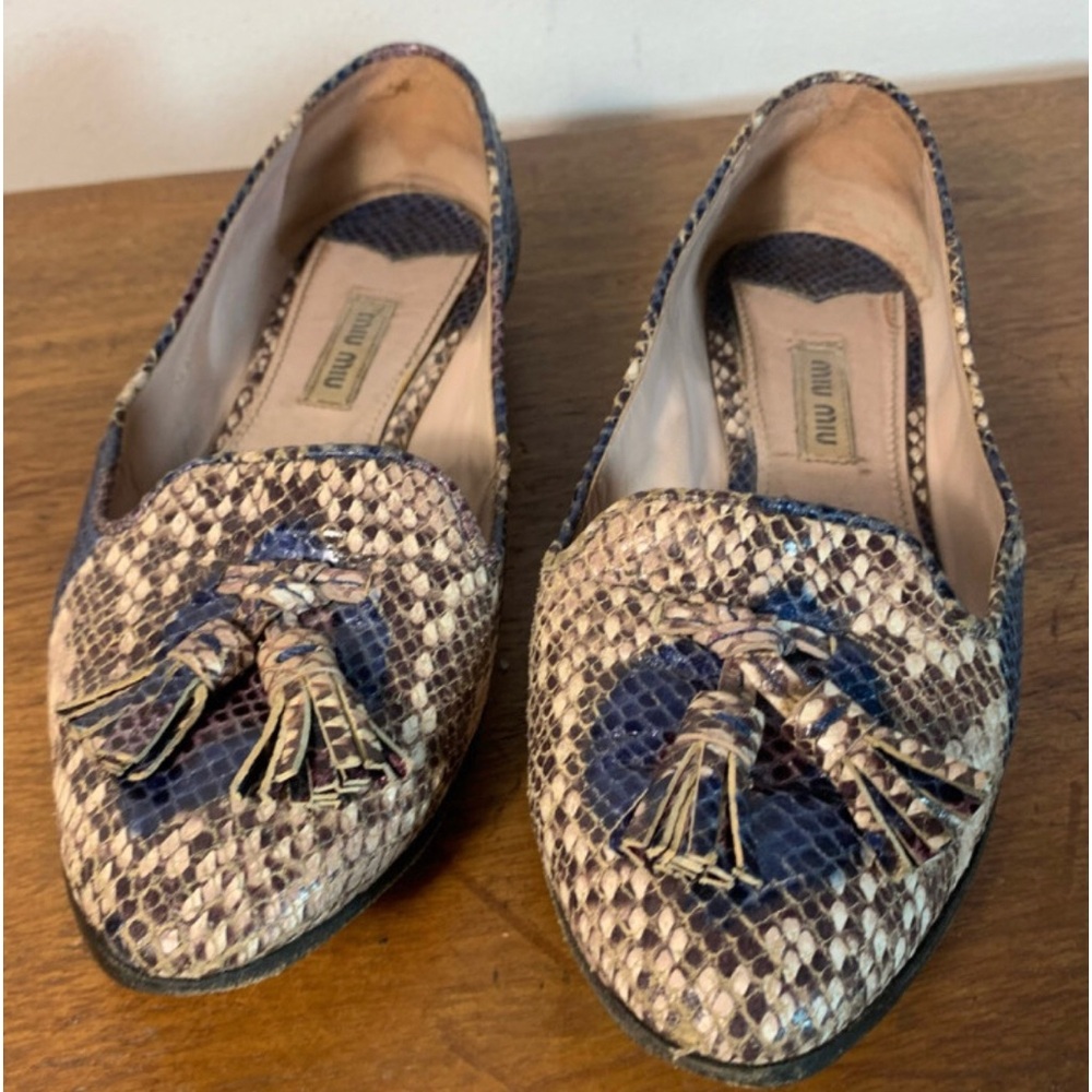 Miu Miu blue snake leather flats 💖🤩